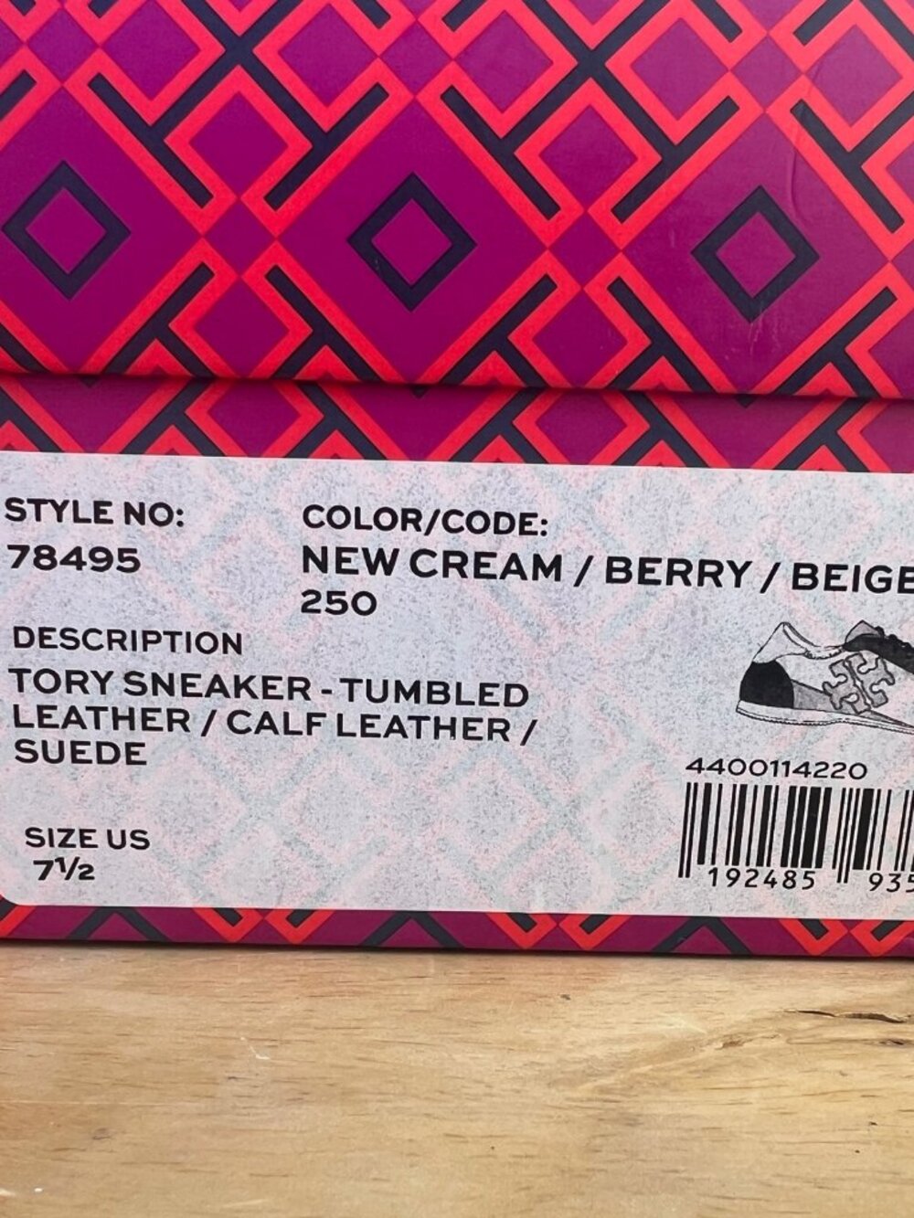 EUC Tory Burch Retro Sneaker SZ 7.5 Red, Navy, Cream